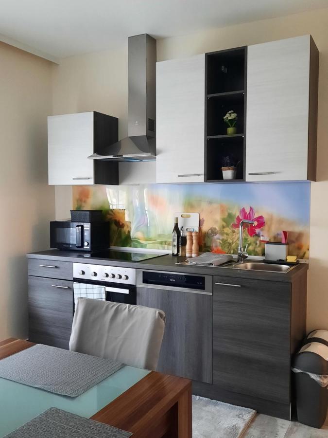 Ferienhaus Lina Нойзидл ам Зее Екстериор снимка